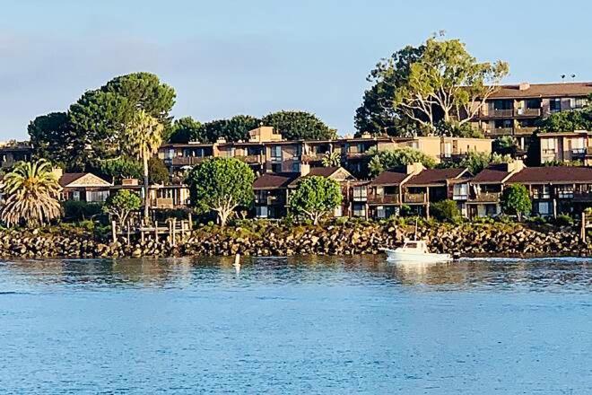 Apartamento Deluxe Marina 2bdr 2ba Must See